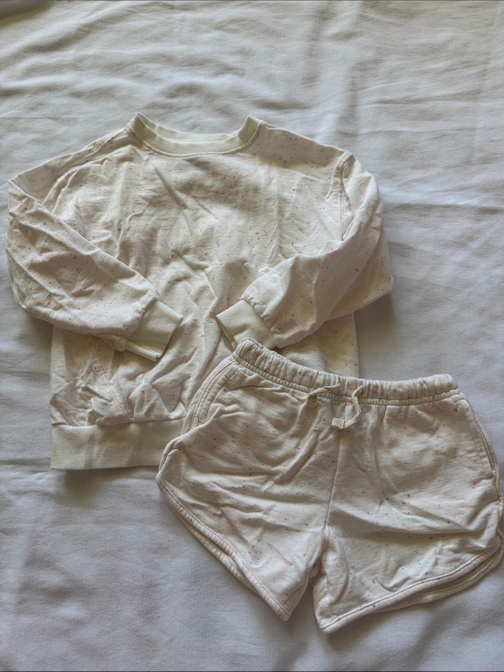 Old Navy Girl’s Speckled 2 Piece Set - Picture 1 of 3